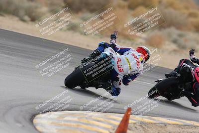 media/Dec-17-2022-SoCal Trackdays (Sat) [[224abd9271]]/Turn 10 Backside (120pm)/